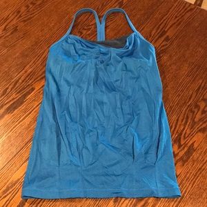 Lululuemon tank top guessing a size 6
